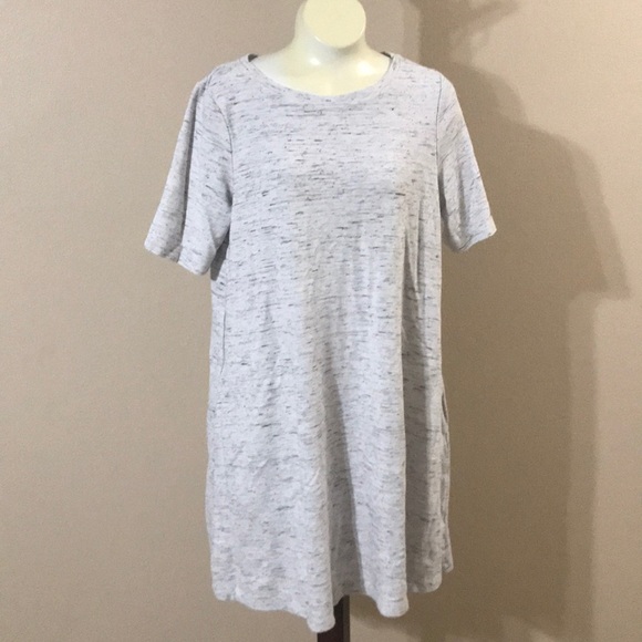 Dresses & Skirts - Tshirt dress